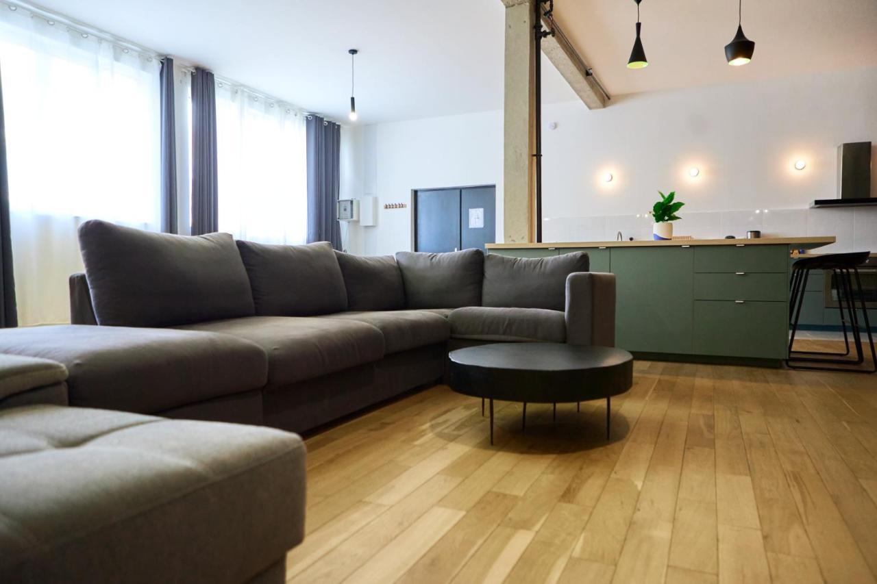 Loft Aux Portes De Paris - Parking Gratuit Bagnolet Bagian luar foto